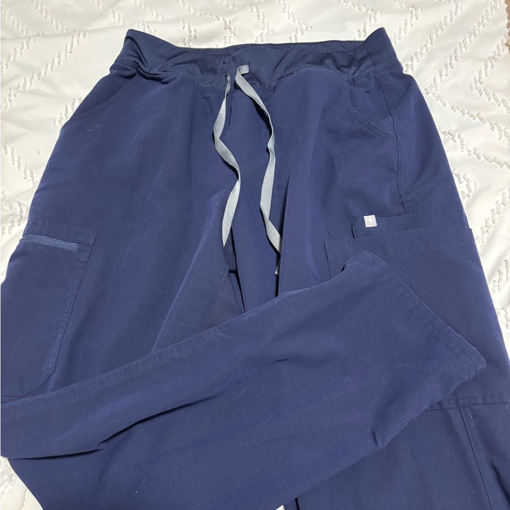 Women’s Figs High Waisted Yola Scrub pants